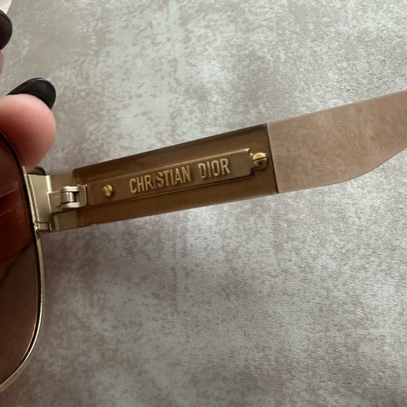 Christian Dior Gold Aviator Sunglasses - Picture 5 of 12